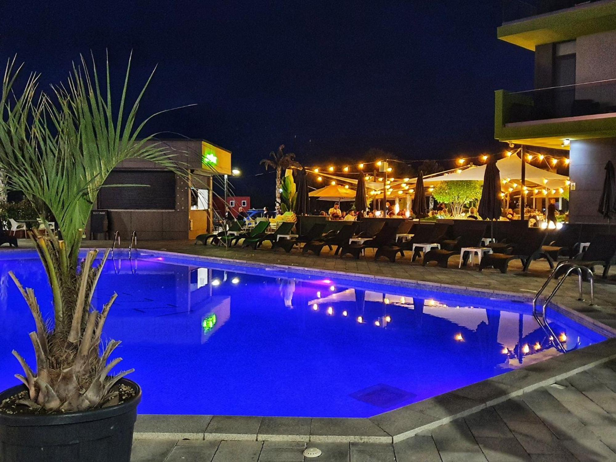 Andreas - Pool & Spa Beach Resort Нэводари Экстерьер фото